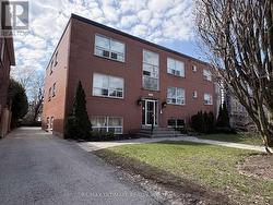 303 - 699 BALLIOL STREET Toronto, ON M4S 1E6