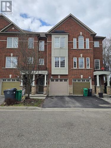 10 SAND WEDGE LANE  Brampton, ON L6X 0H1