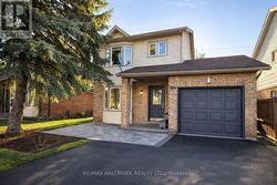 MAIN FLOOR - 41 KINZIE LANE Barrie, ON L4M 6A2