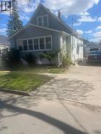 323 ELGIN STREET Sarnia, ON N7T 5B5