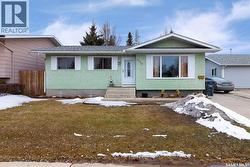 3550 33rd STREET W  Saskatoon, SK S7L 6E1
