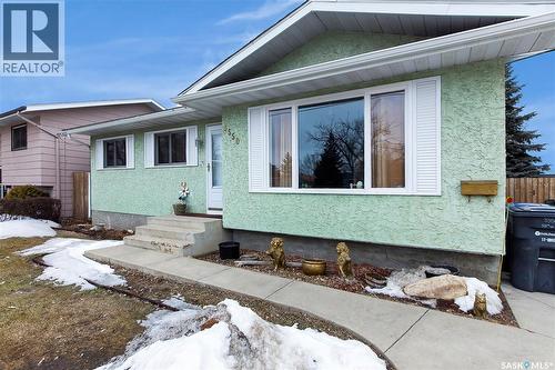 3550 33Rd Street W, Saskatoon, SK - Outdoor