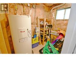 Utility Room with HWT - 