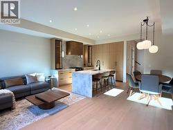 781 Martin Avenue Unit# 4 Kelowna, BC V1Y 6V4