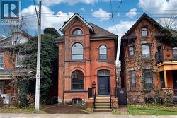 66 ERIE Avenue Unit# UPPER Hamilton, ON L8N 2W6