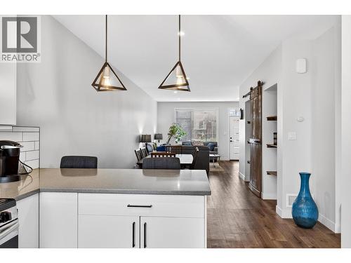 3405 16 Avenue Unit# 3, Vernon, BC - Indoor Photo Showing Kitchen