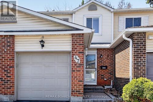 10 - 47 SUNRIDGE LANE  Ottawa, ON K2J 2N9