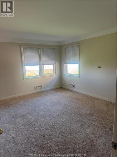11506 Riverside, Windsor, ON - Indoor Photo Showing Other Room