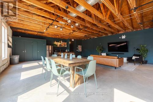 221 - 26 Ontario Street, Guelph (St. Patrick'S Ward), ON - Indoor