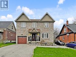 128 SUTHERLAND AVENUE Oshawa, ON L1G 2G5