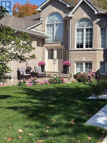 13 BLUEBERRY HILL COURT  Caledon, ON L7E 1S3