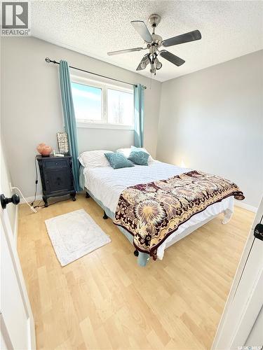787 Brimacombe Drive, Weyburn, SK - Indoor Photo Showing Bedroom