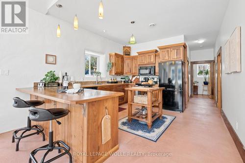 Kitchen - 5578 11Th Line, Minto, ON - Indoor Photo Showing Kitchen