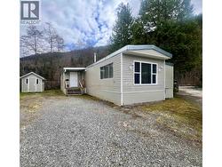 33 4619 LOWRIE AVENUE Terrace, BC V8G 3X5