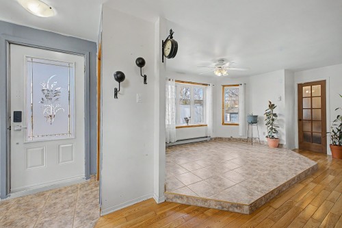 Overall view - 2-50 Mtée Daigneault, Richelieu, QC - Indoor Photo Showing Other Room