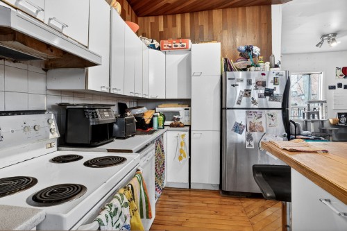 Cuisine - 1460 Av. De La Salle, Montréal (Mercier/Hochelaga-Maisonneuve), QC - Indoor Photo Showing Kitchen