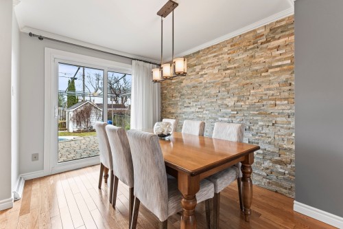 Salle à manger - 30 Rue Hamlet, Dollard-Des-Ormeaux, QC - Indoor Photo Showing Dining Room