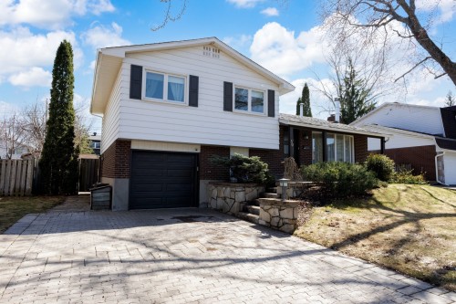 Façade - 30 Rue Hamlet, Dollard-Des-Ormeaux, QC - Outdoor