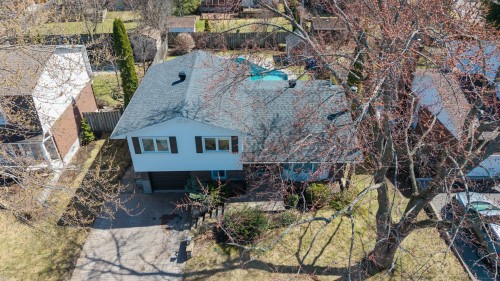 Photo aérienne - 30 Rue Hamlet, Dollard-Des-Ormeaux, QC - Outdoor