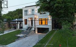 215 NORTHWOOD DRIVE Toronto, ON M2M 2K5