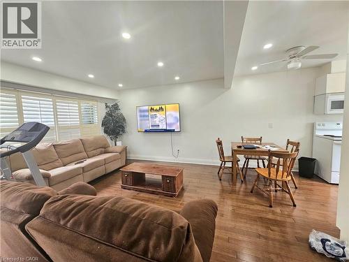 161 Berkindale Drive Unit# 6, Hamilton, ON - Indoor Photo Showing Living Room
