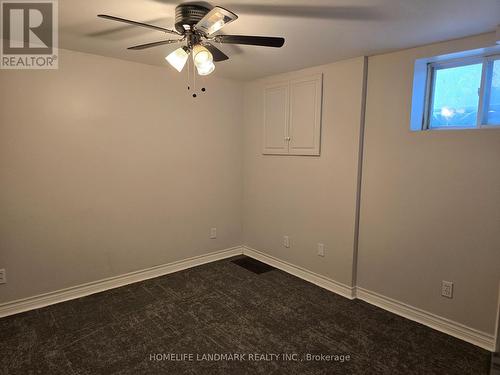 283 Paliser Crescent S, Richmond Hill, ON - Indoor Photo Showing Other Room