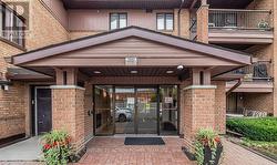 110 - 316 SAVARD AVENUE Ottawa, ON K1L 7S2