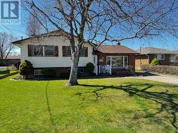 15 COLLIER ROAD N Thorold (Confederation Heights), ON L2V 2W8