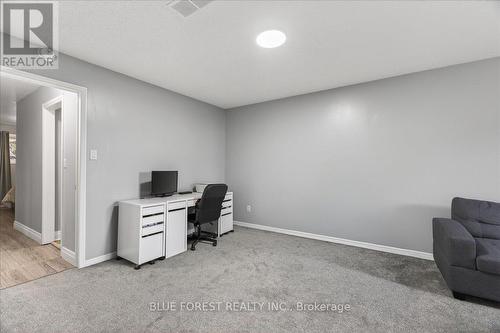 54 Stokes Road, St. Thomas, ON - Indoor Photo Showing Other Room