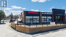 340 EAGLE STREET W Newmarket, ON L3Y 7M7