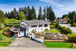 571 Maria Grove Campbell River, BC V9W 3Y1