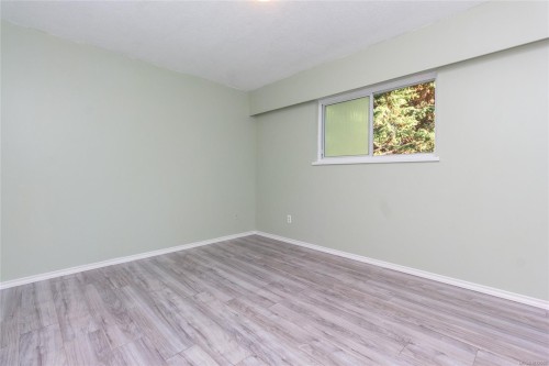 2254 Amherst Ave, Sidney, BC 