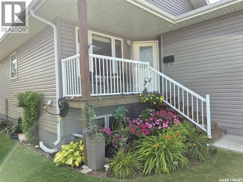 816 Battleford Trail, Swift Current, SK - Outdoor With Exterior