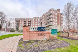 301-483 Faith Drive  Mississauga, ON L5R 0A1