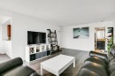 413-175 Cedar Avenue, Richmond Hill, ON  - Indoor Photo Showing Living Room 