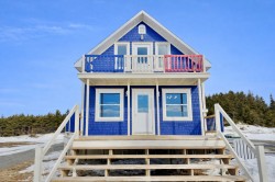 68 Ch. Deveau Les Îles-De-La-Madeleine, QC G4T 0H6