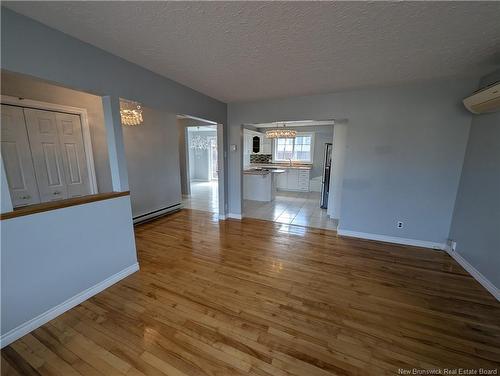 1055 Vanier, Bathurst, NB 