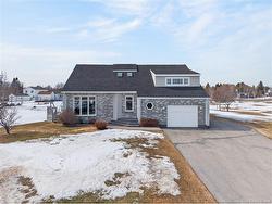 116 Des Champs ST  Lamèque, NB E8T 1E7