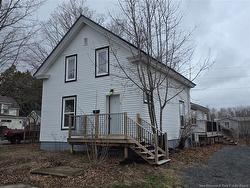 19 Church ST  Saint Stephen, NB E5B 1M1