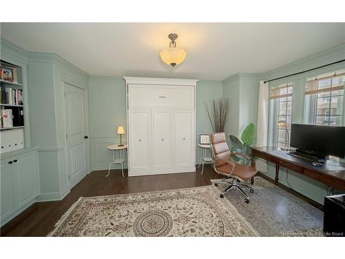 10 Emma Crt, Fredericton, NB 