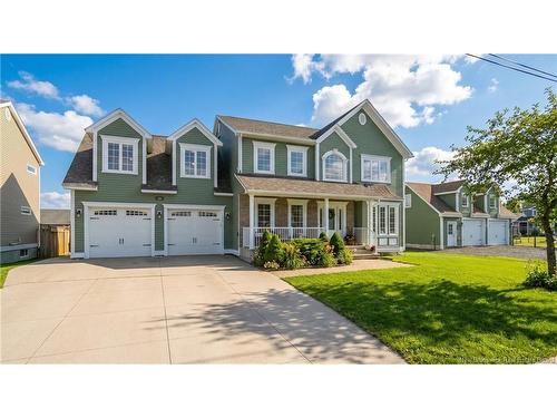 10 Emma Crt, Fredericton, NB 