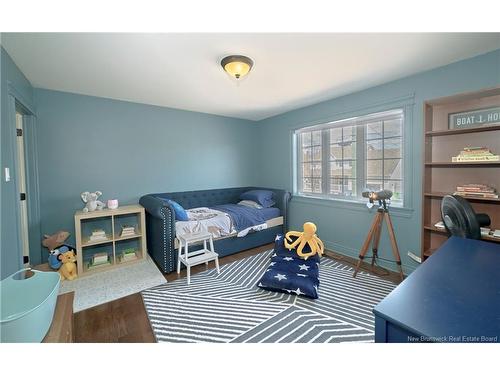 10 Emma Crt, Fredericton, NB 