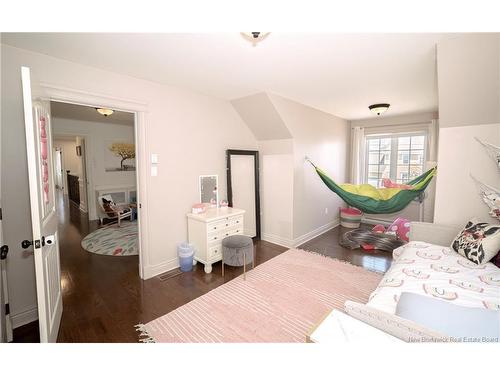 10 Emma Crt, Fredericton, NB 