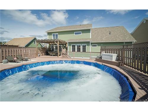 10 Emma Crt, Fredericton, NB 