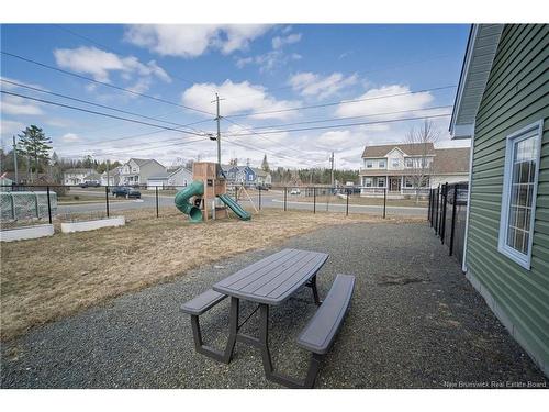 10 Emma Crt, Fredericton, NB 