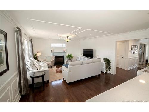 10 Emma Crt, Fredericton, NB 