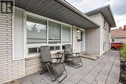 74 BALDWIN LANE Barrie, ON L4N 2W3