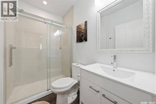 1218 Rempel Crescent, Saskatoon, SK - Indoor Photo Showing Bathroom