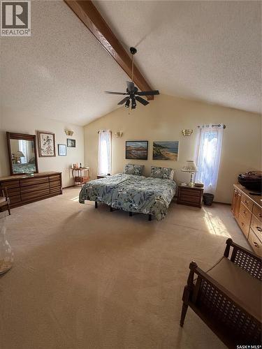 230 Baker Place, Saskatoon, SK - Indoor Photo Showing Bedroom