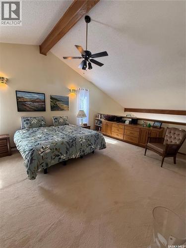 230 Baker Place, Saskatoon, SK - Indoor Photo Showing Bedroom